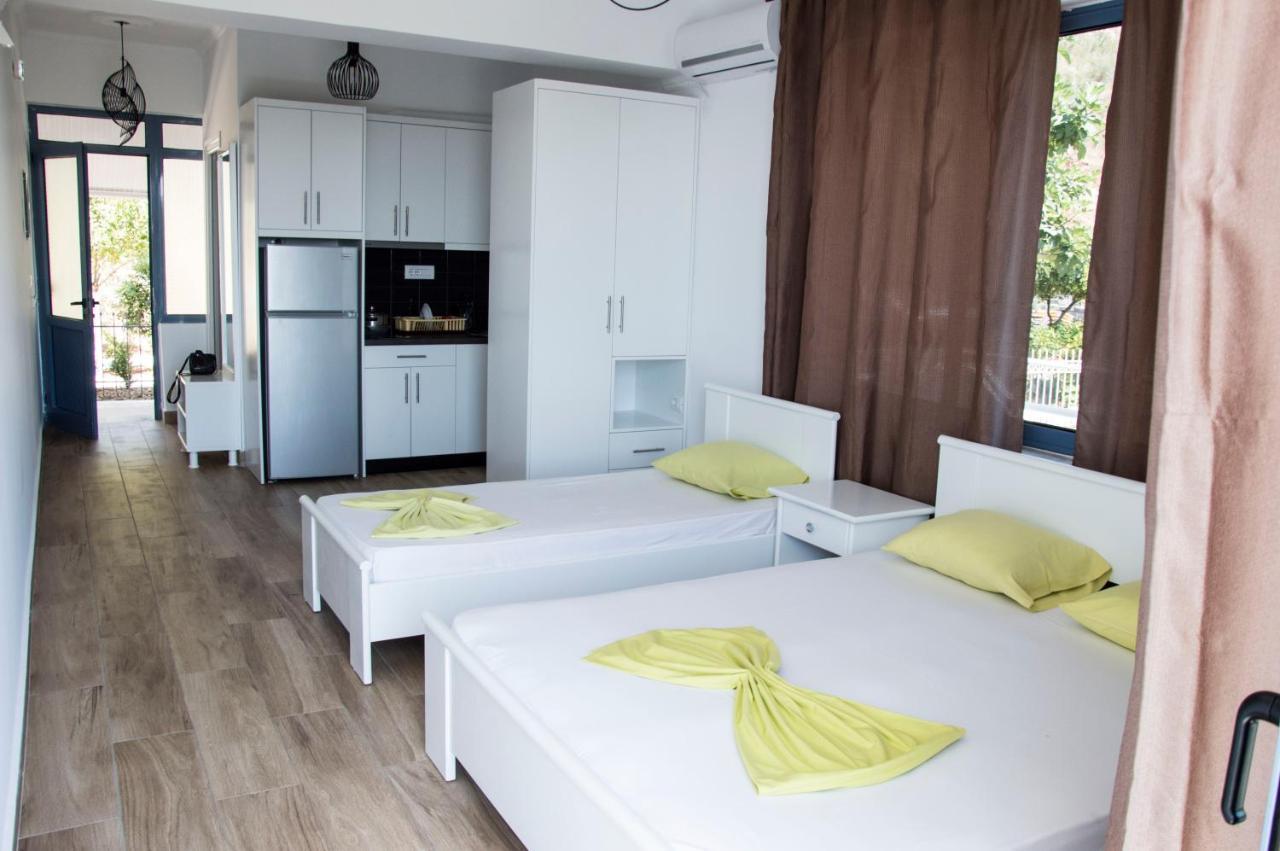 Heaven Beach Sarandë Buitenkant foto