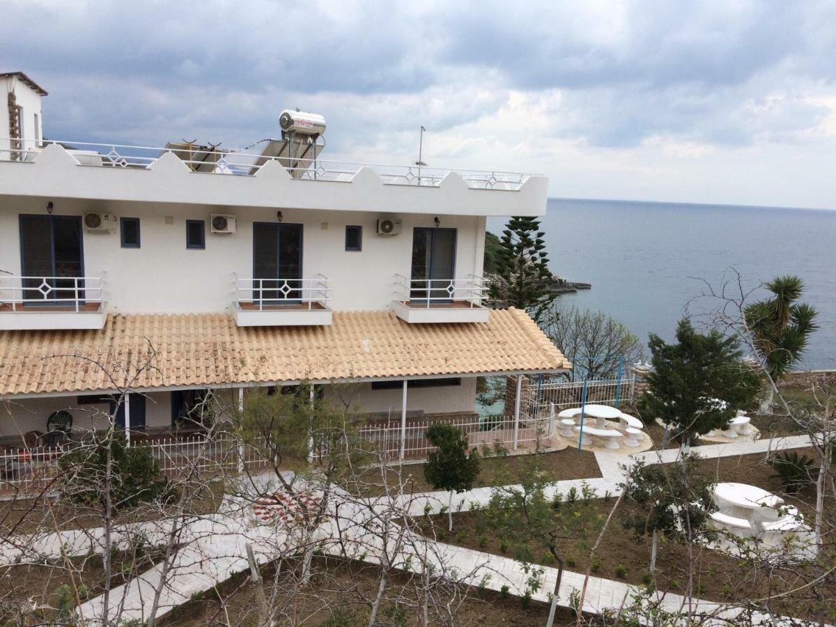 Heaven Beach Sarandë Buitenkant foto